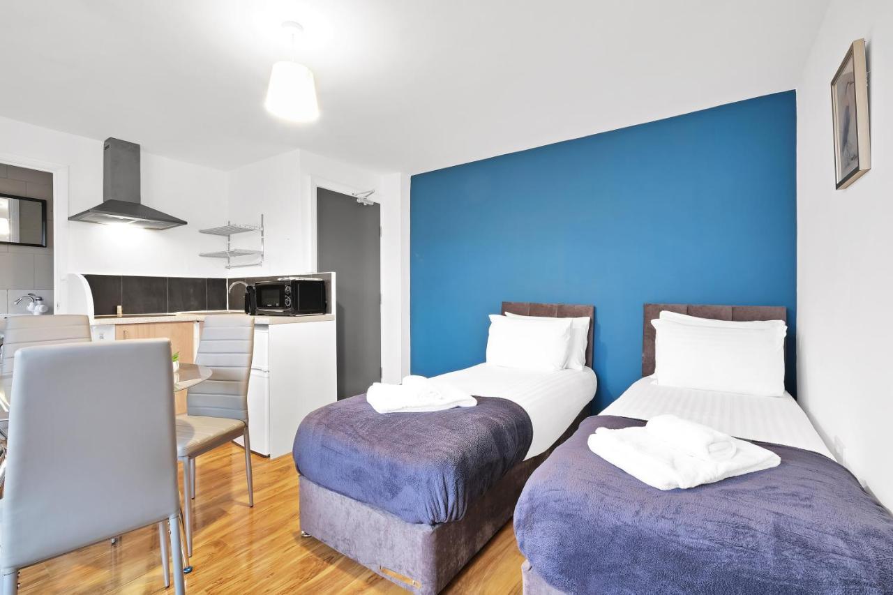Fernbank Rooms Sudbury Hill, Harrow, Self-Contained Studios With En-Suite Harrow on the Hill 외부 사진