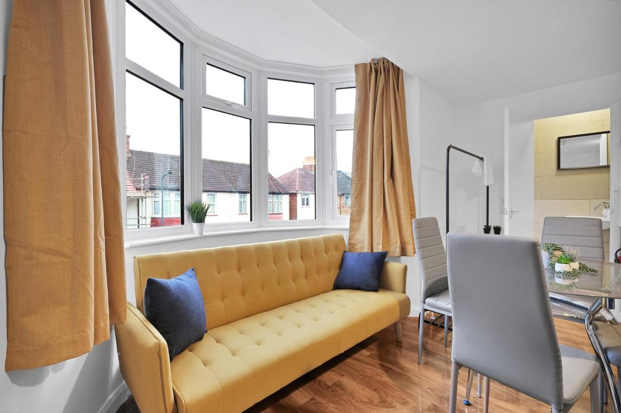 Fernbank Rooms Sudbury Hill, Harrow, Self-Contained Studios With En-Suite Harrow on the Hill 외부 사진