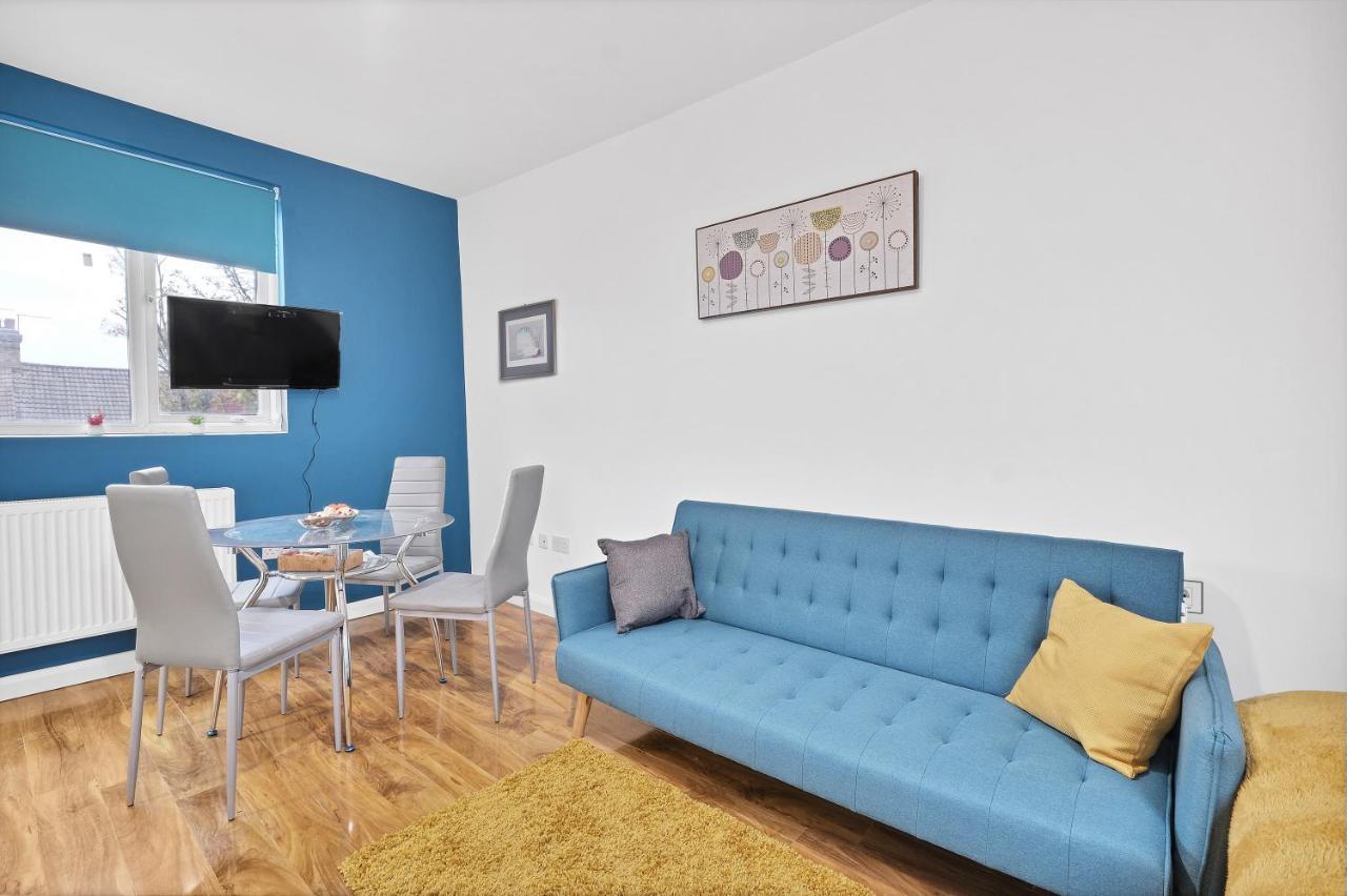 Fernbank Rooms Sudbury Hill, Harrow, Self-Contained Studios With En-Suite Harrow on the Hill 외부 사진