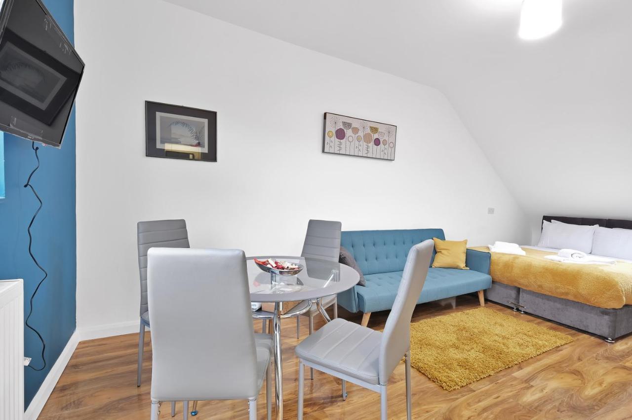Fernbank Rooms Sudbury Hill, Harrow, Self-Contained Studios With En-Suite Harrow on the Hill 외부 사진